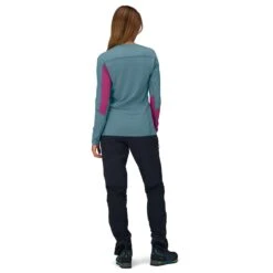 Norrøna Women's Falketind Equaliser Merino Round Neck - Merinoshirt 8 Norrøna Women's Falketind Equaliser Merino Round Neck - Merinoshirt -WinterSport Günstiges Geschäft norr na womens falketind equaliser merino round neck merinoshirt detail 4