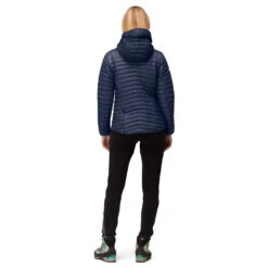 Norrøna Women's Trollveggen Superlight Down850 Hood - Daunenjacke 8 Norrøna Women's Trollveggen Superlight Down850 Hood - Daunenjacke -WinterSport Günstiges Geschäft norr na womens trollveggen superlight down850 hood daunenjacke detail 4