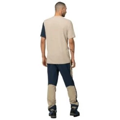 Norrøna Falketind Equaliser Merino T-Shirt - Merinoshirt -WinterSport Günstiges Geschäft norroena falketind equaliser merino t shirt merinoshirt detail 4